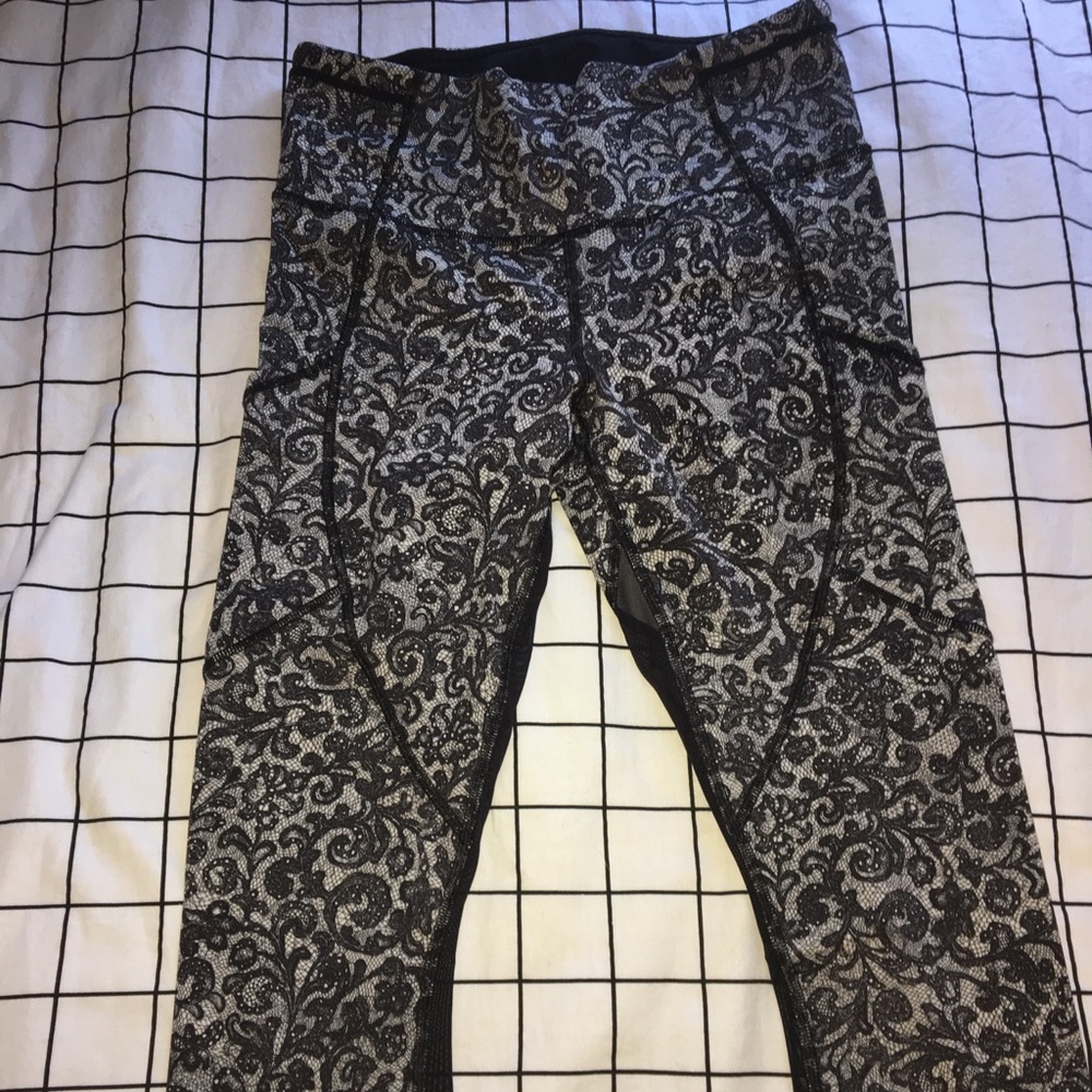 Lululemon leggings